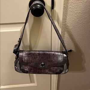 Elegant Black Crocodile-Embossed Italian leather Shoulder Bag EUC